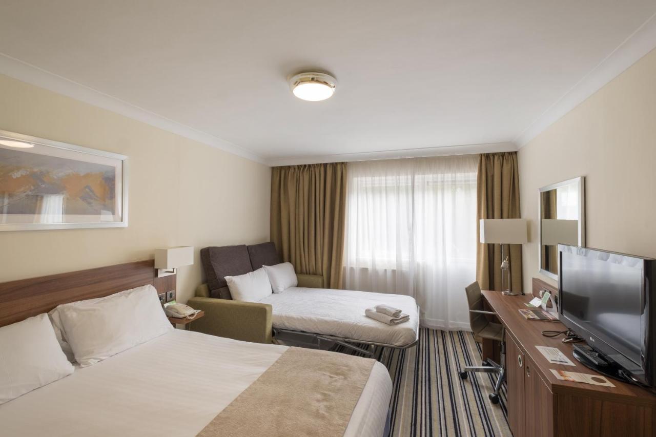 Holiday Inn Warrington By Ihg Extérieur photo