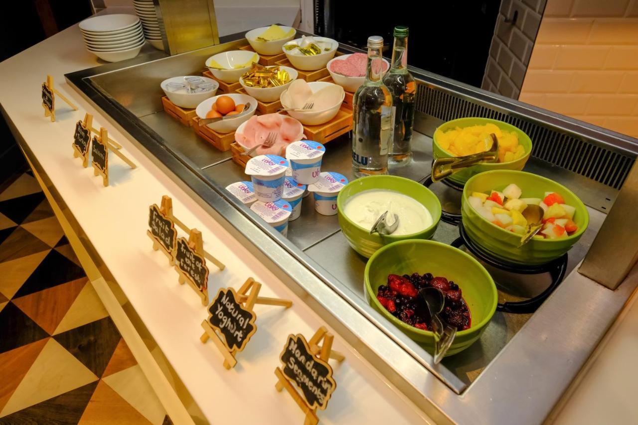 Holiday Inn Warrington By Ihg Extérieur photo