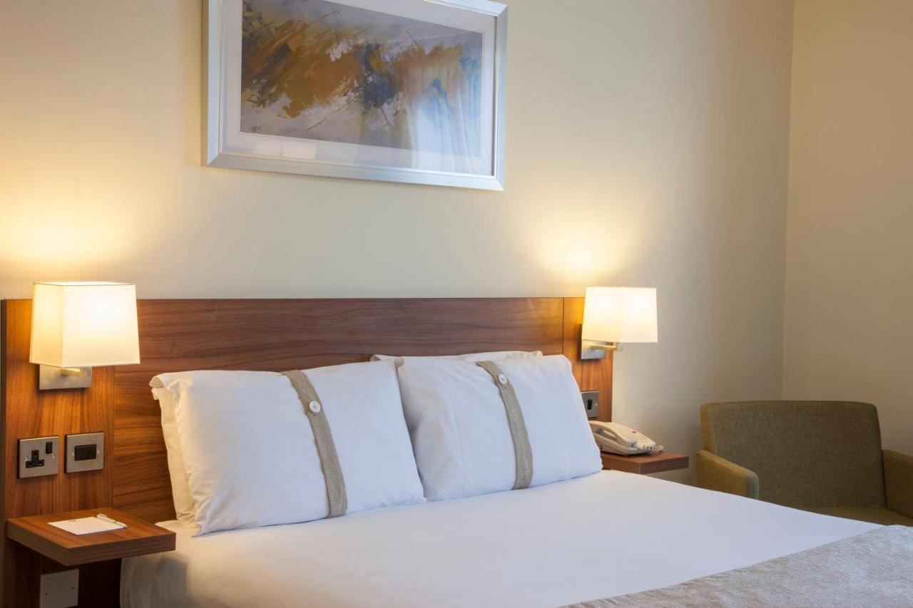Holiday Inn Warrington By Ihg Extérieur photo
