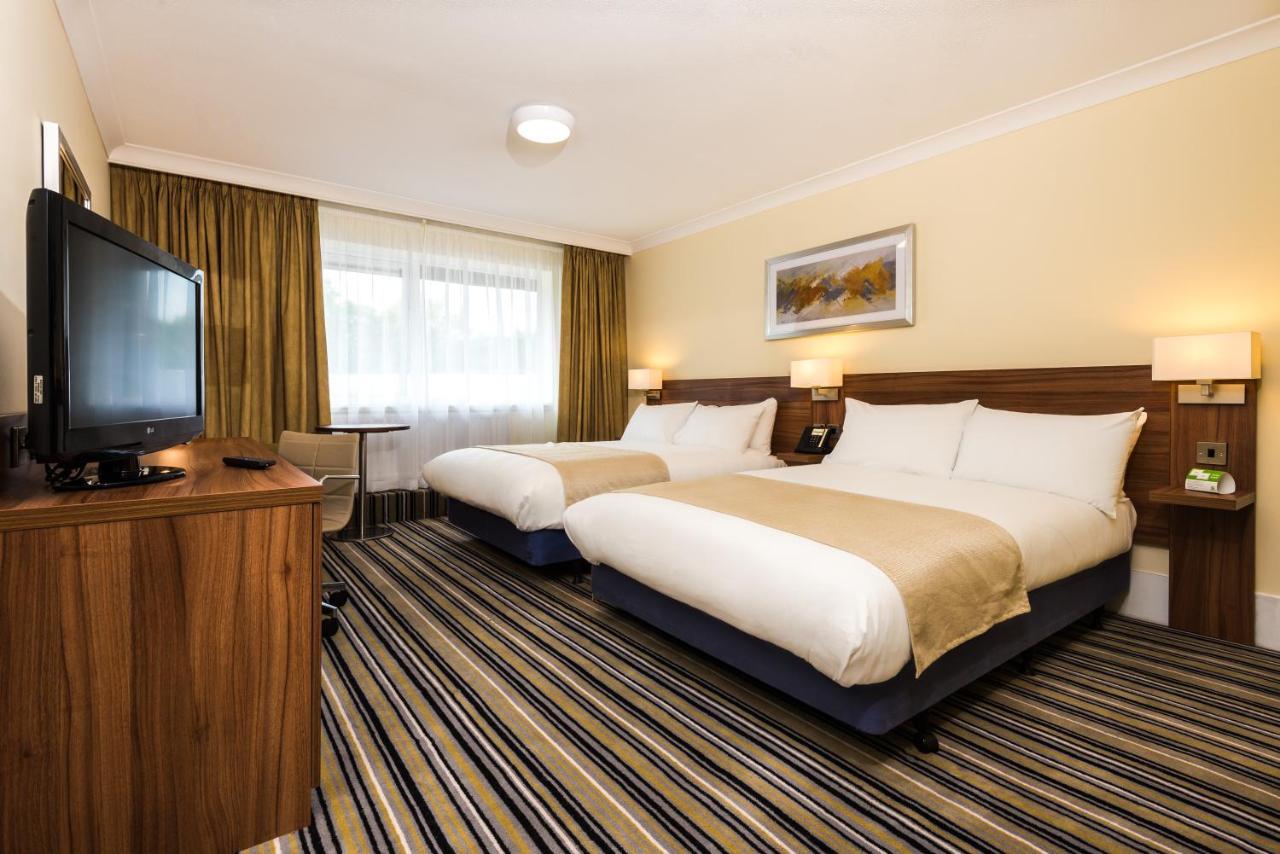 Holiday Inn Warrington By Ihg Extérieur photo