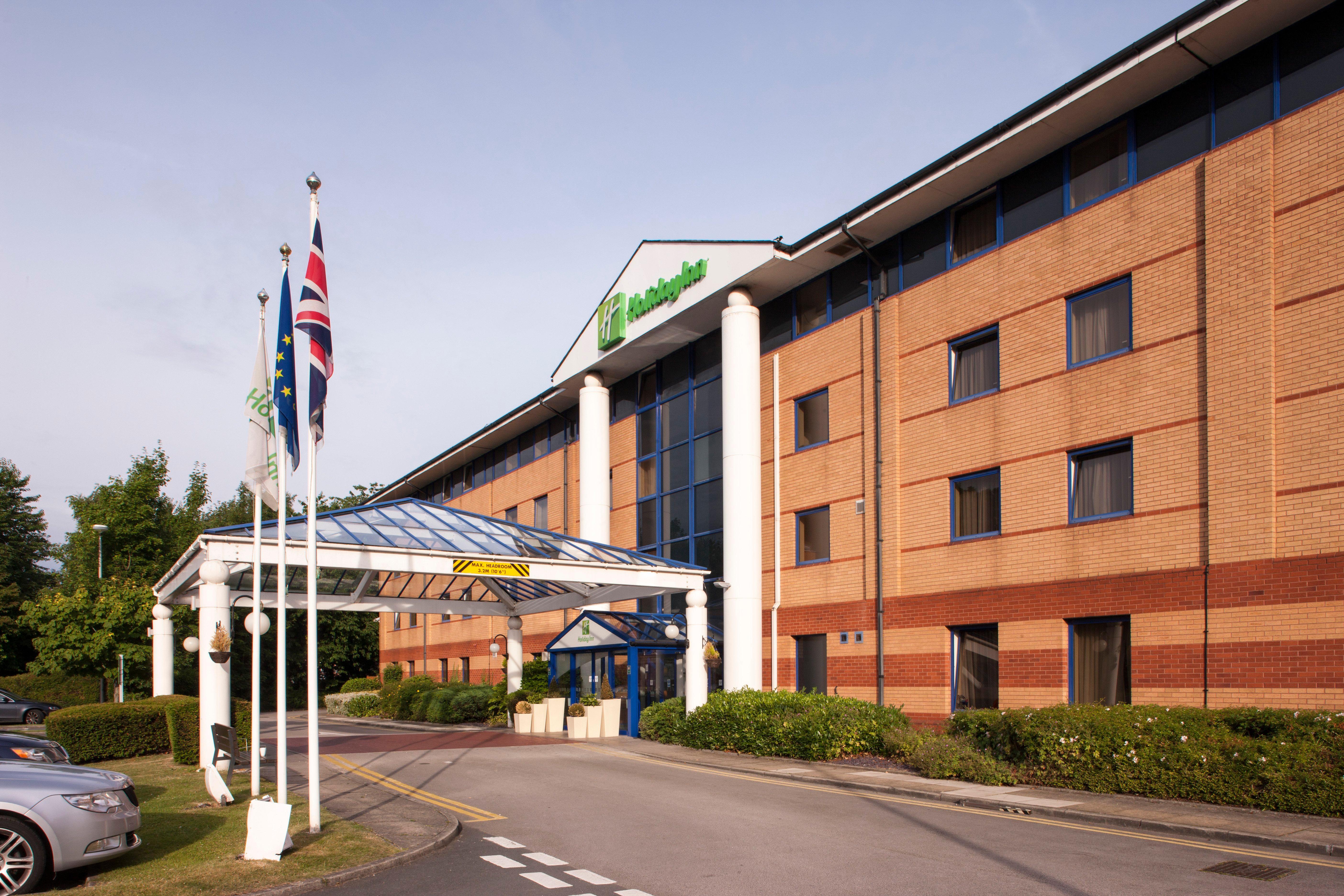 Holiday Inn Warrington By Ihg Extérieur photo