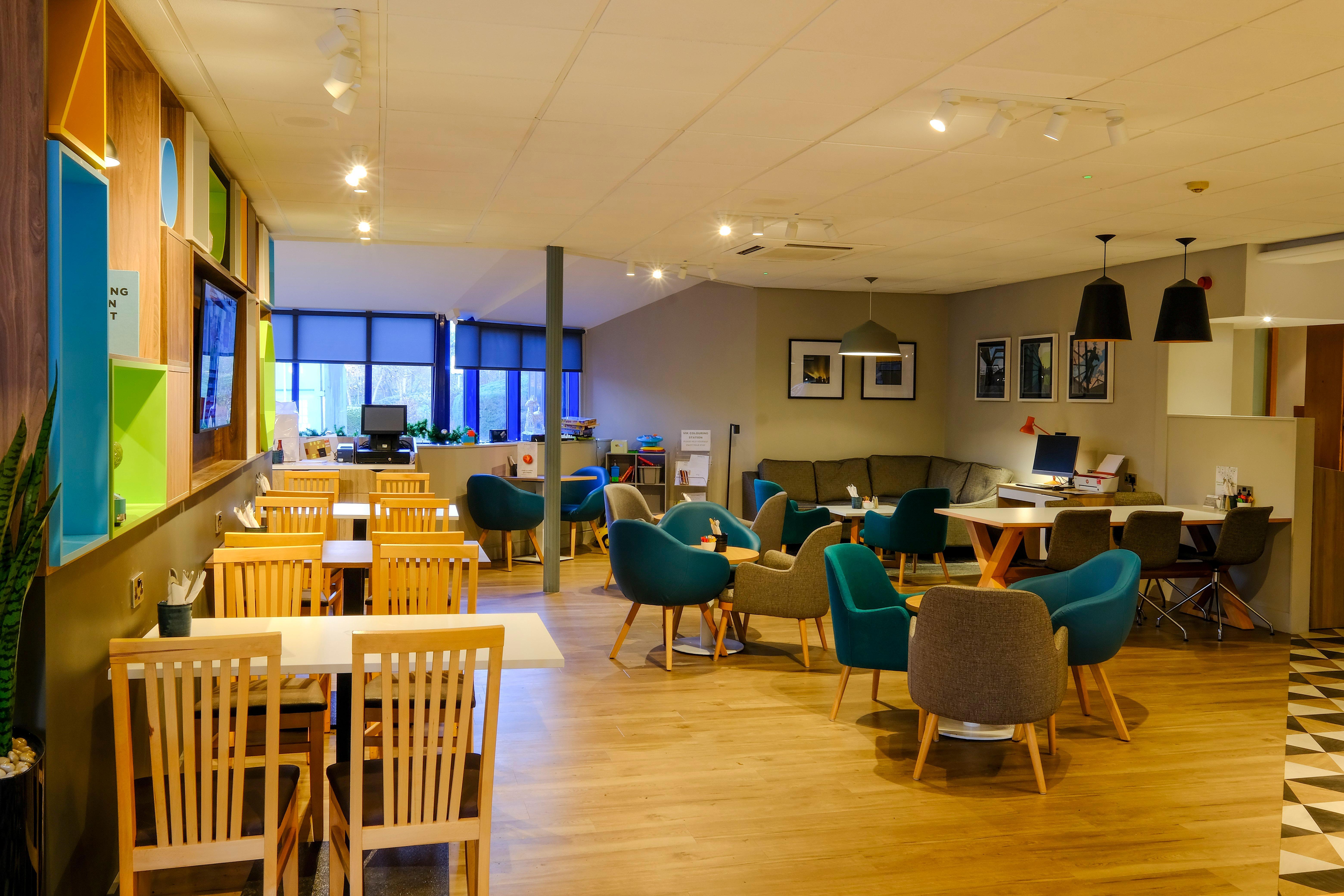 Holiday Inn Warrington By Ihg Extérieur photo