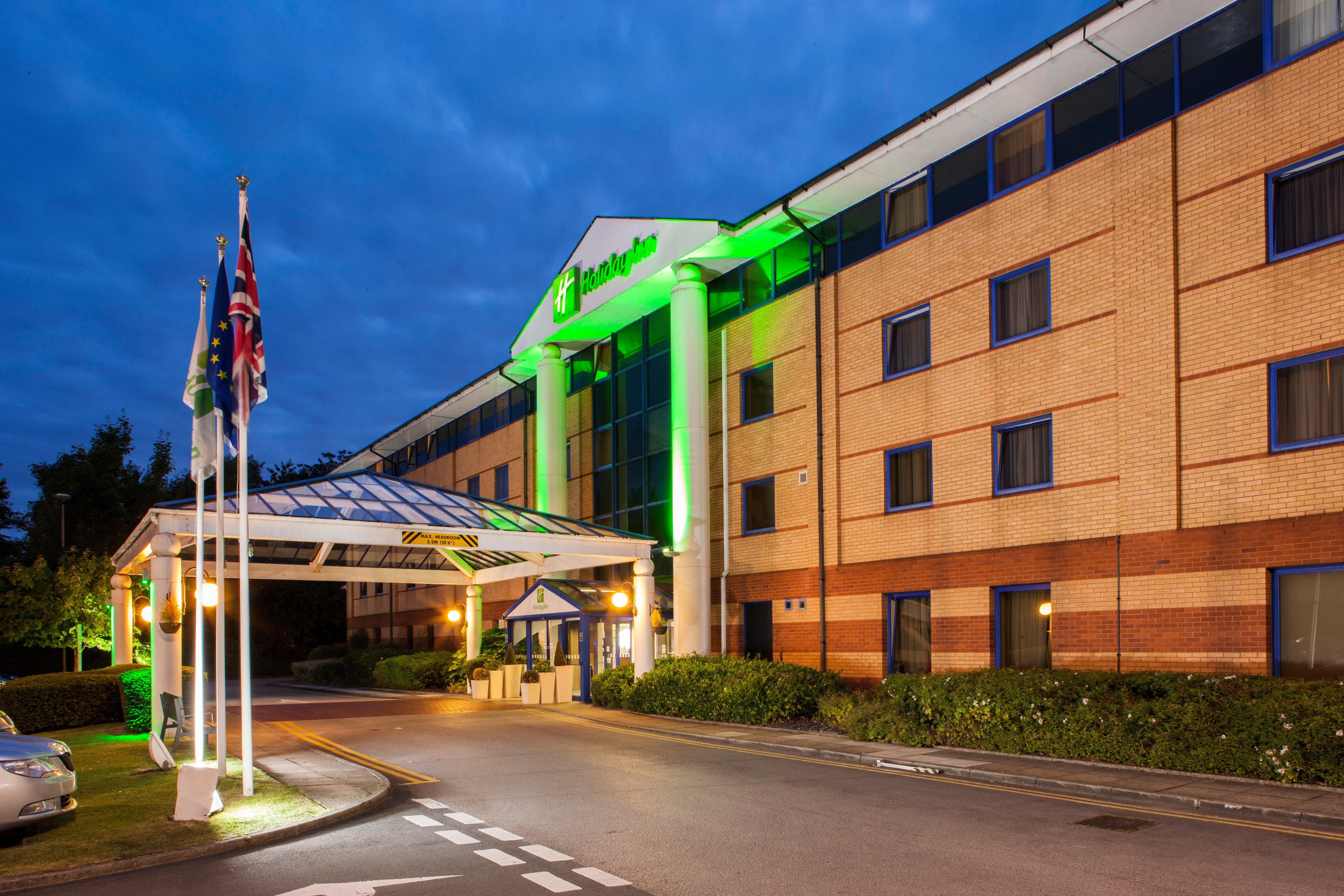 Holiday Inn Warrington By Ihg Extérieur photo