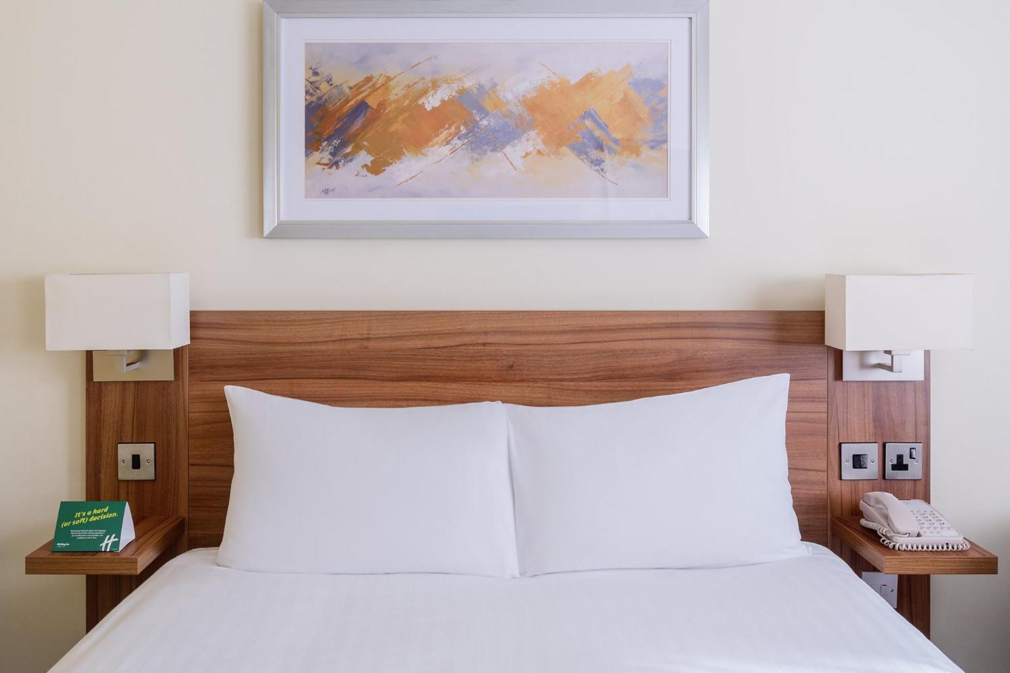 Holiday Inn Warrington By Ihg Extérieur photo