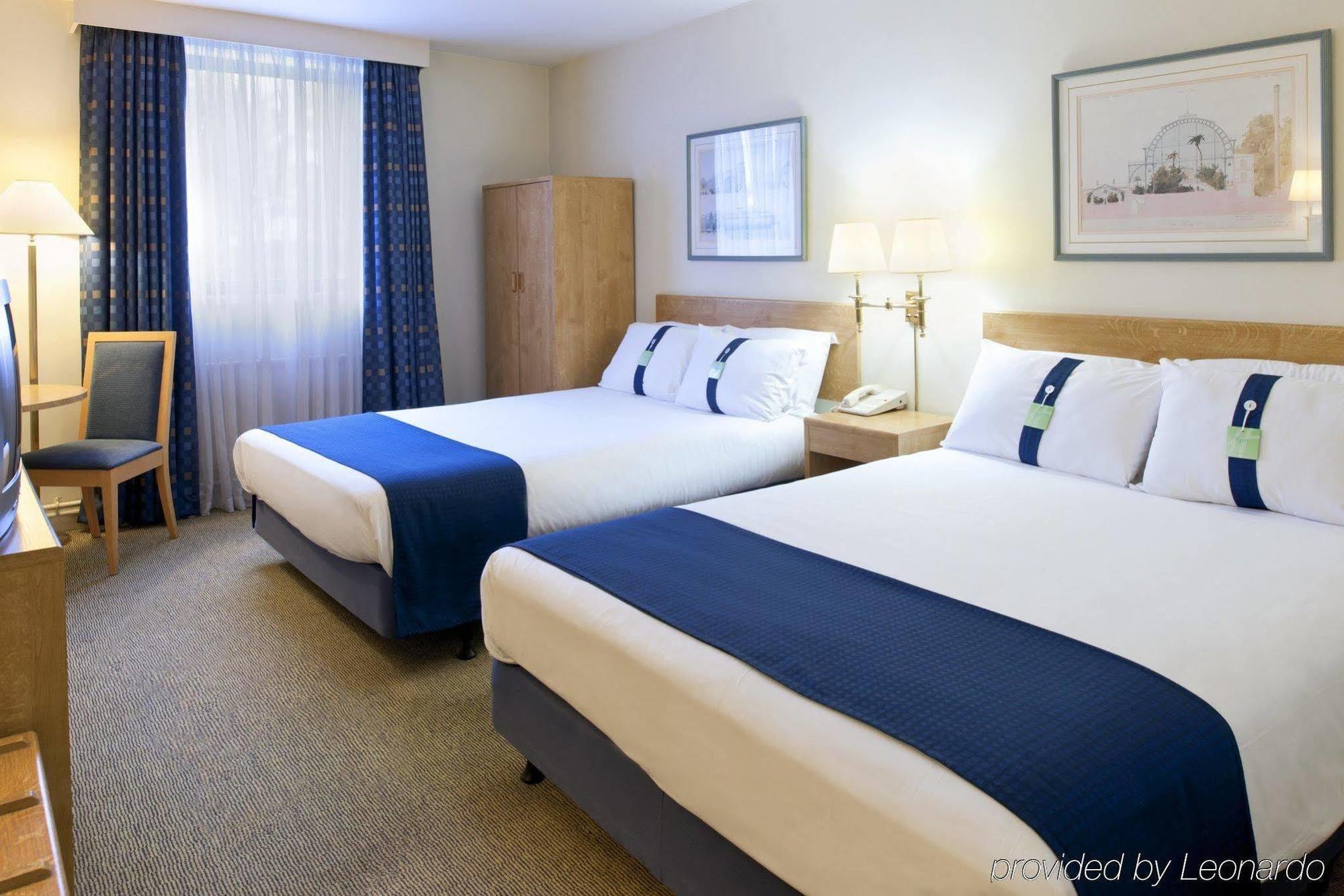 Holiday Inn Warrington By Ihg Extérieur photo