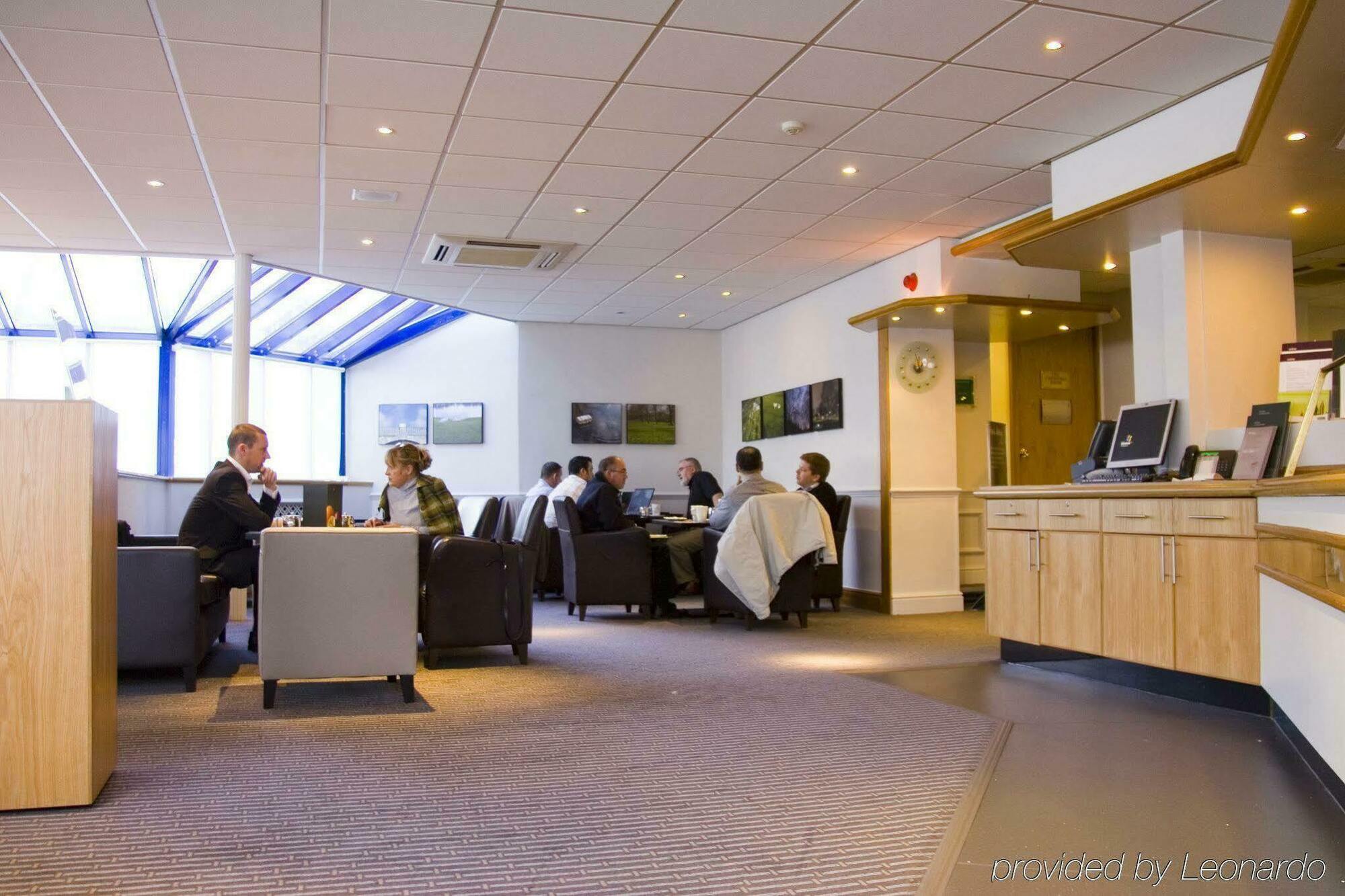 Holiday Inn Warrington By Ihg Extérieur photo